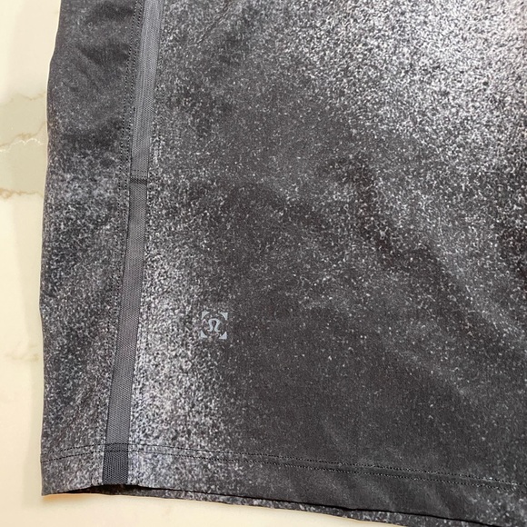 Lululemon Pace Breaker Out Of Mind Liner 9" Shorts - Picture 6 of 7